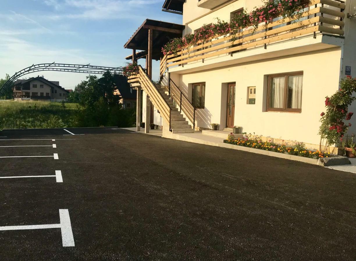 Guest House Klanfar グラボヴァツ エクステリア 写真